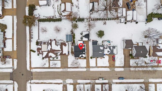 710 CEDAR STREET, Neenah, WI 54956