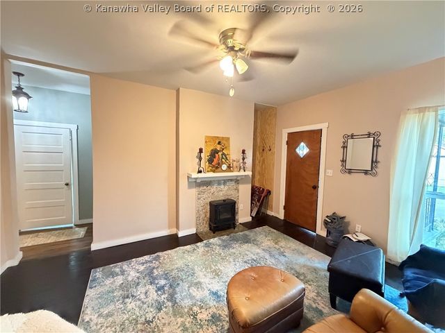 1427 1st Avenue, Charleston, WV 25302