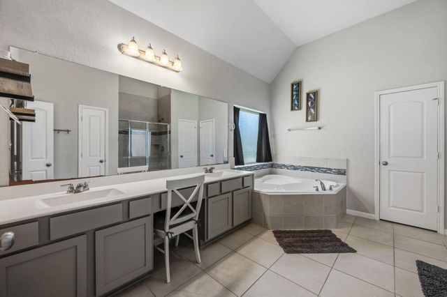 14231 Medina Drive, Baytown, TX 77523