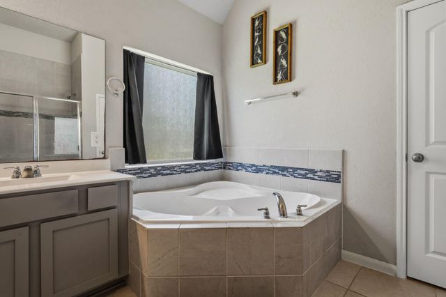 14231 Medina Drive, Baytown, TX 77523