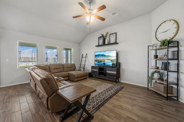 14231 Medina Drive, Baytown, TX 77523