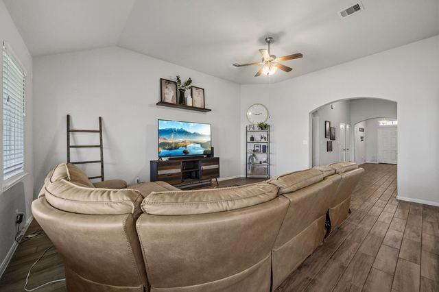 14231 Medina Drive, Baytown, TX 77523