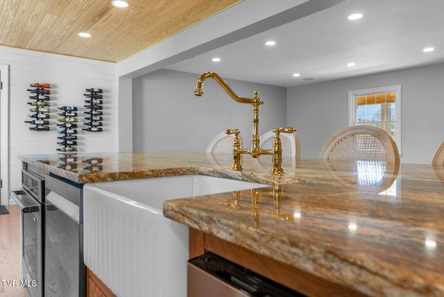 31142 Princeton Avenue, Meadowview, VA 24361