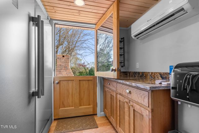 31142 Princeton Avenue, Meadowview, VA 24361
