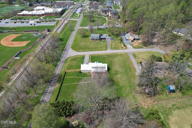 31142 Princeton Avenue, Meadowview, VA 24361