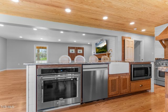 31142 Princeton Avenue, Meadowview, VA 24361