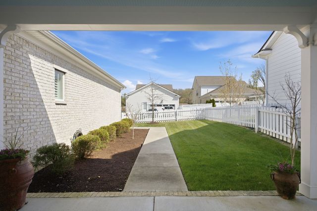 528 Ceret Alley, Nashville, TN 37211