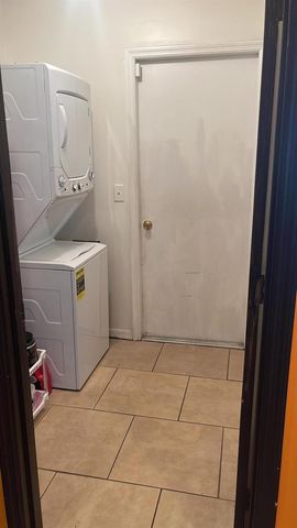 1698 SW FLINT Street, Port St. Lucie, FL 34953