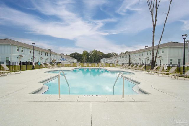 8900 Brigade Trl, Pensacola, FL 32534