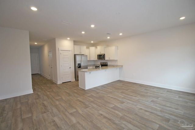 8900 Brigade Trl, Pensacola, FL 32534
