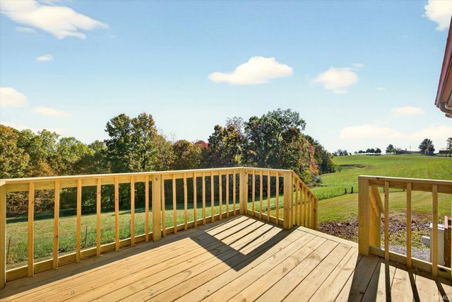 6009 E American Bottoms Road, Bloomfield, IN 47424