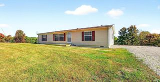 6009 E American Bottoms Road, Bloomfield, IN 47424