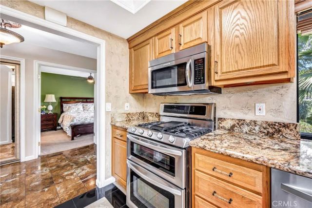 3 Palos 51, Irvine, CA 92612