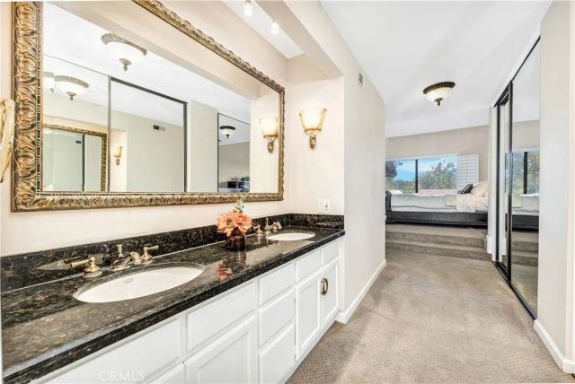 3 Palos 51, Irvine, CA 92612