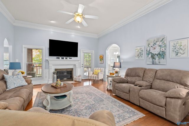 2320 Little Cove Road, Owens Cross Roads, AL 35763