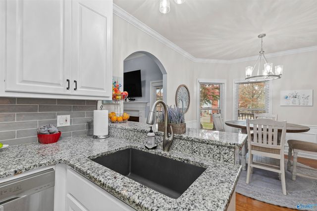 2320 Little Cove Road, Owens Cross Roads, AL 35763