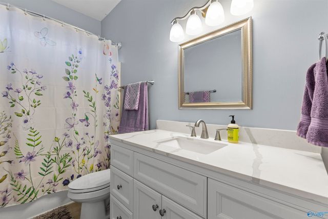 2320 Little Cove Road, Owens Cross Roads, AL 35763