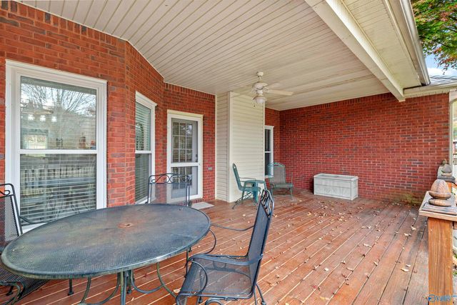 2320 Little Cove Road, Owens Cross Roads, AL 35763