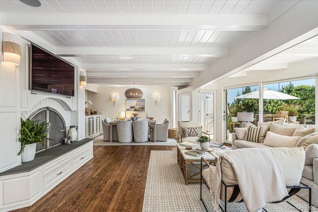 291 Dune Road, Westhampton Beach, NY 11978