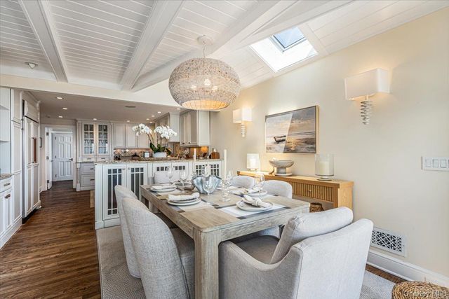 291 Dune Road, Westhampton Beach, NY 11978