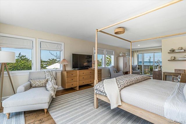 291 Dune Road, Westhampton Beach, NY 11978