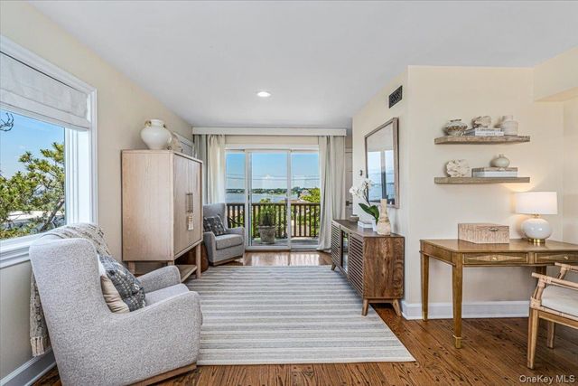 291 Dune Road, Westhampton Beach, NY 11978