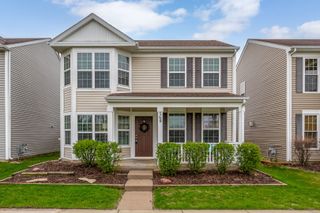 568 Four Seasons Boulevard, Aurora, IL 60504