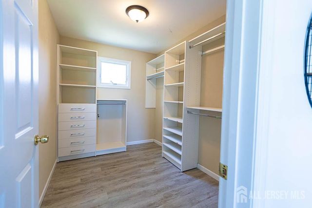 188 Loring Avenue, Edison, NJ 08817