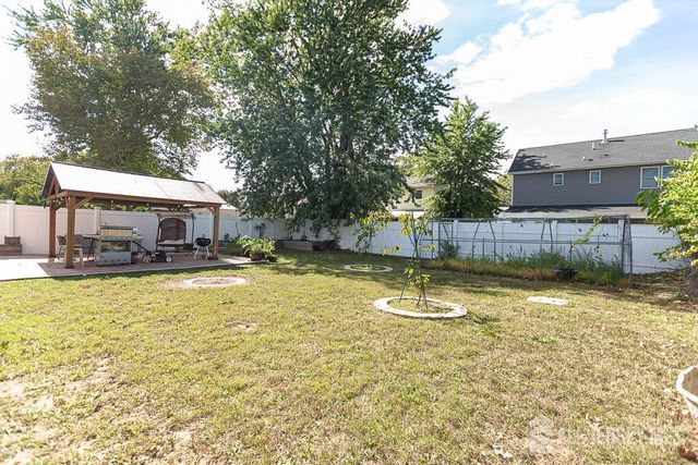 188 Loring Avenue, Edison, NJ 08817