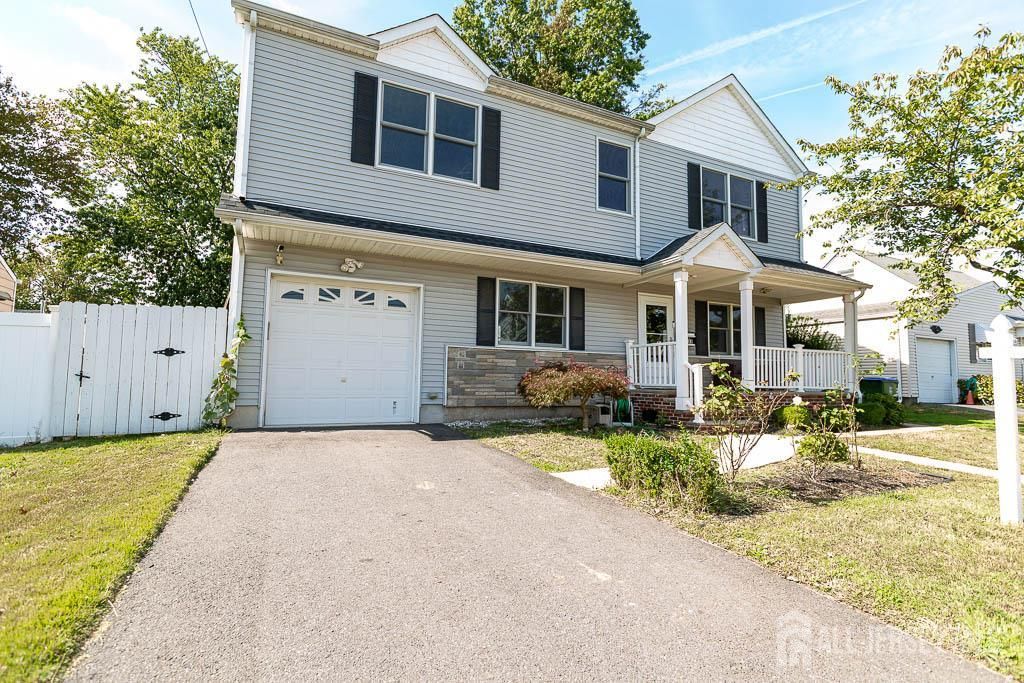 188 Loring Avenue, Edison, NJ 08817