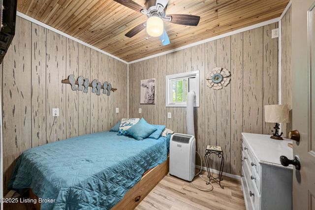 585 Trailwoods Ln, Leitchfield, KY 42754