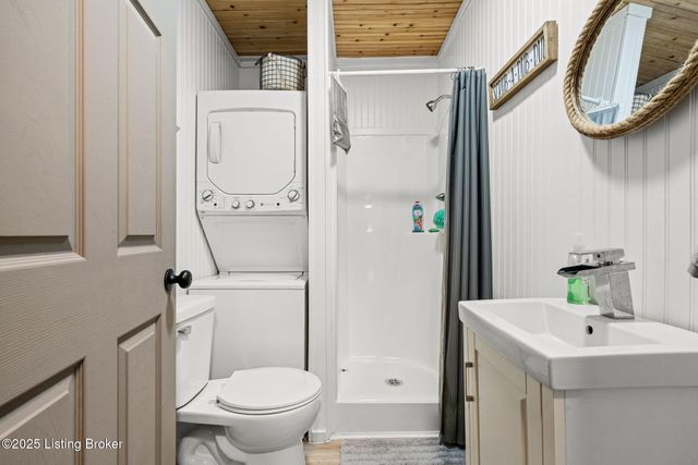 585 Trailwoods Ln, Leitchfield, KY 42754