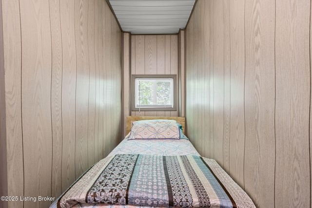 585 Trailwoods Ln, Leitchfield, KY 42754