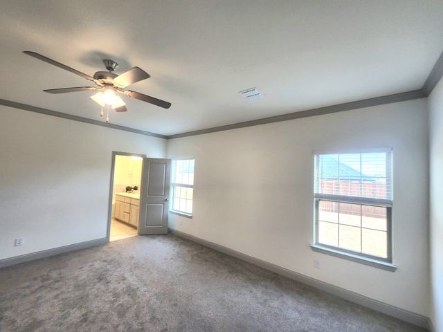 490 Oak Creek Drive, Lavon, TX 75166