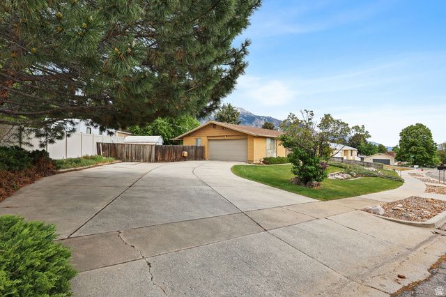 3082 N 425 E, North Ogden, UT 84414