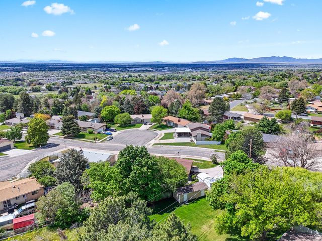 3082 N 425 E, North Ogden, UT 84414