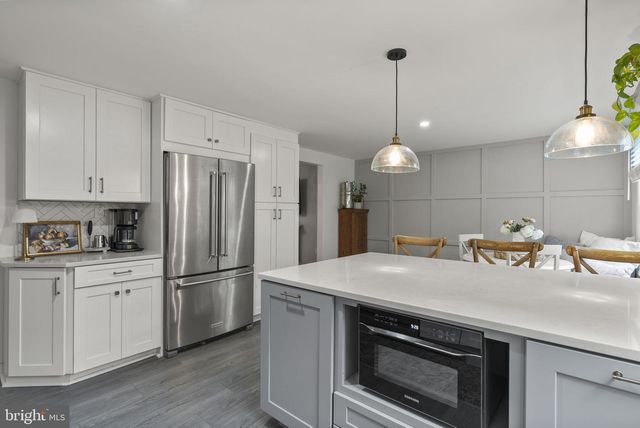6913 DEER PASTURE DR, Columbia, MD 21045