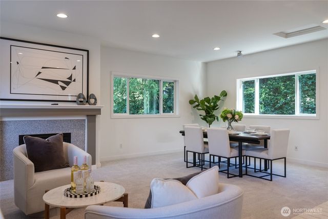 2635 109th Place NE, Bellevue, WA 98004