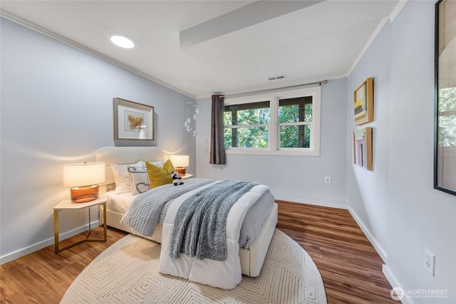 2635 109th Place NE, Bellevue, WA 98004