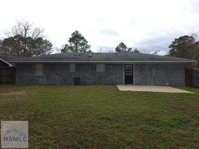 979 White Circle, Hinesville, GA 31313