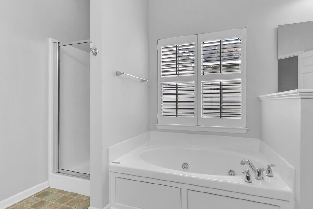 Image 21 of property listing at 116 Carolinian Drive, Summerville, SC 29485