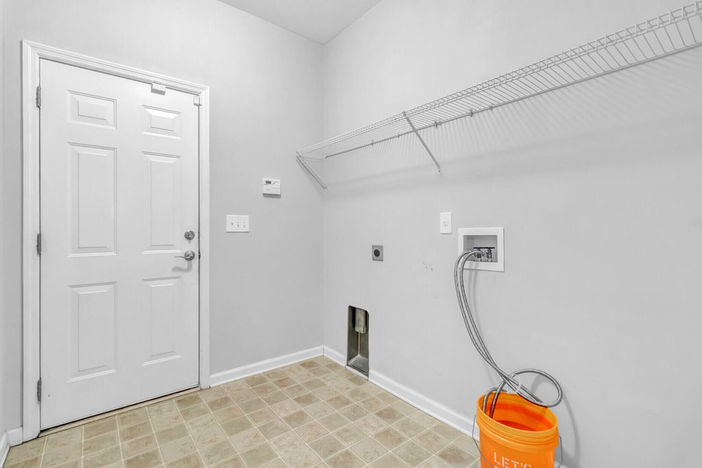 Image 26 of property listing at 116 Carolinian Drive, Summerville, SC 29485