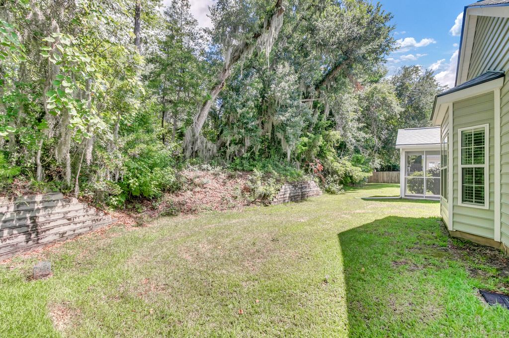 Image 31 of property listing at 116 Carolinian Drive, Summerville, SC 29485