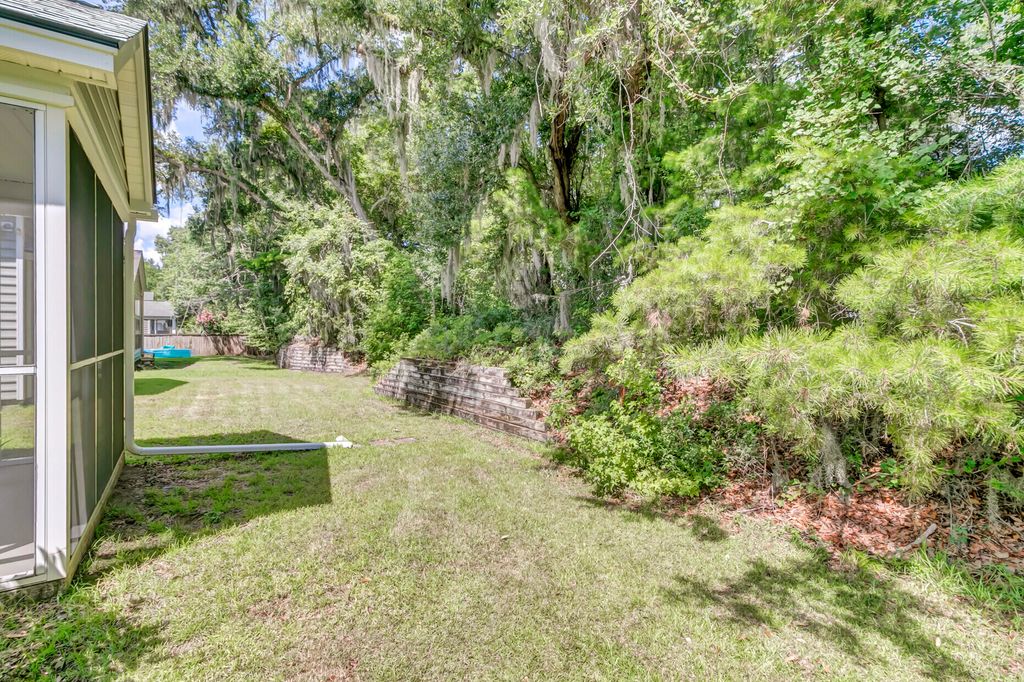 Image 32 of property listing at 116 Carolinian Drive, Summerville, SC 29485