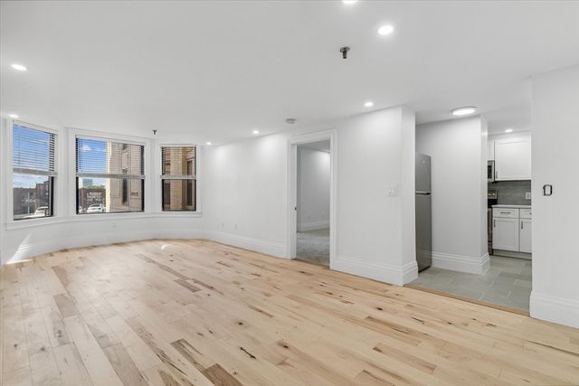 390 Commonweath Avenue 603, Boston, MA 02215