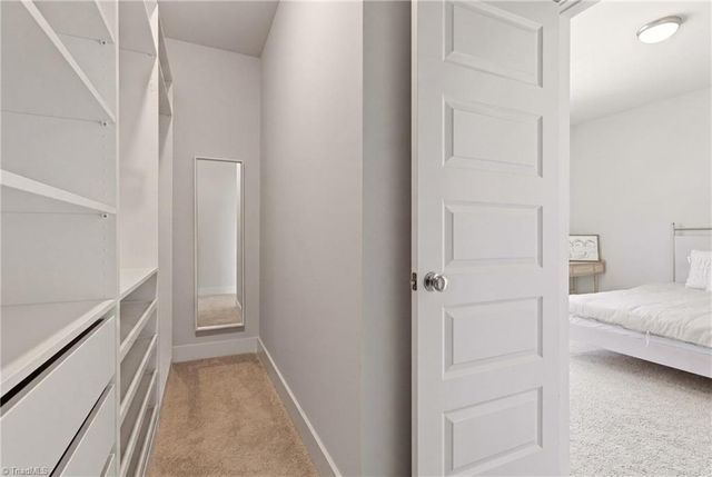5122 Whaitley Lane, Greensboro, NC 27407