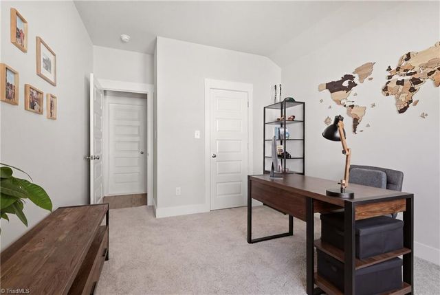 5122 Whaitley Lane, Greensboro, NC 27407