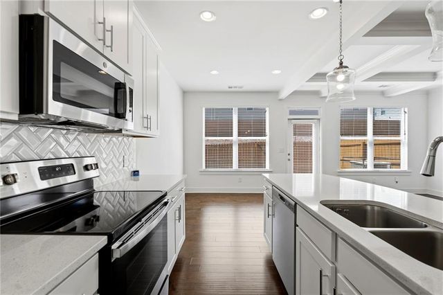 2248 Mulsanne Drive, Lithonia, GA 30058