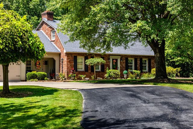 735 Whitley Street, London, KY 40741