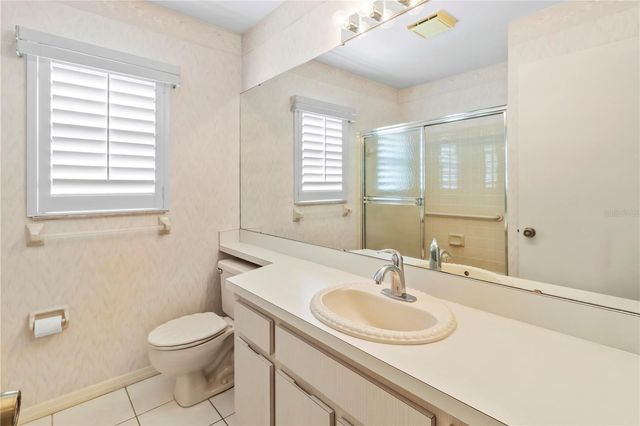 5608 30TH COURT E, Bradenton, FL 34203